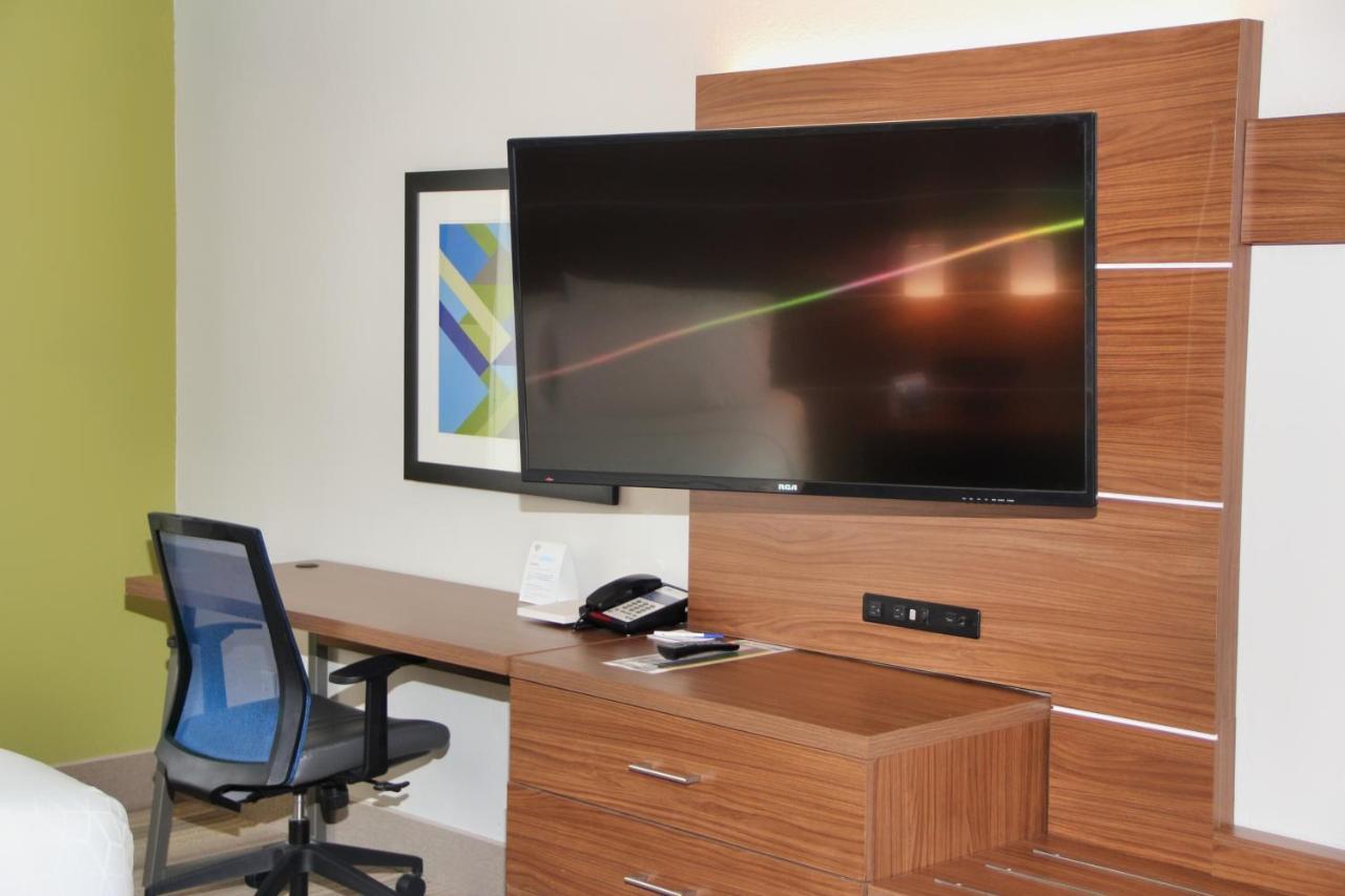 Holiday Inn Express By Ihg Douglas Buitenkant foto