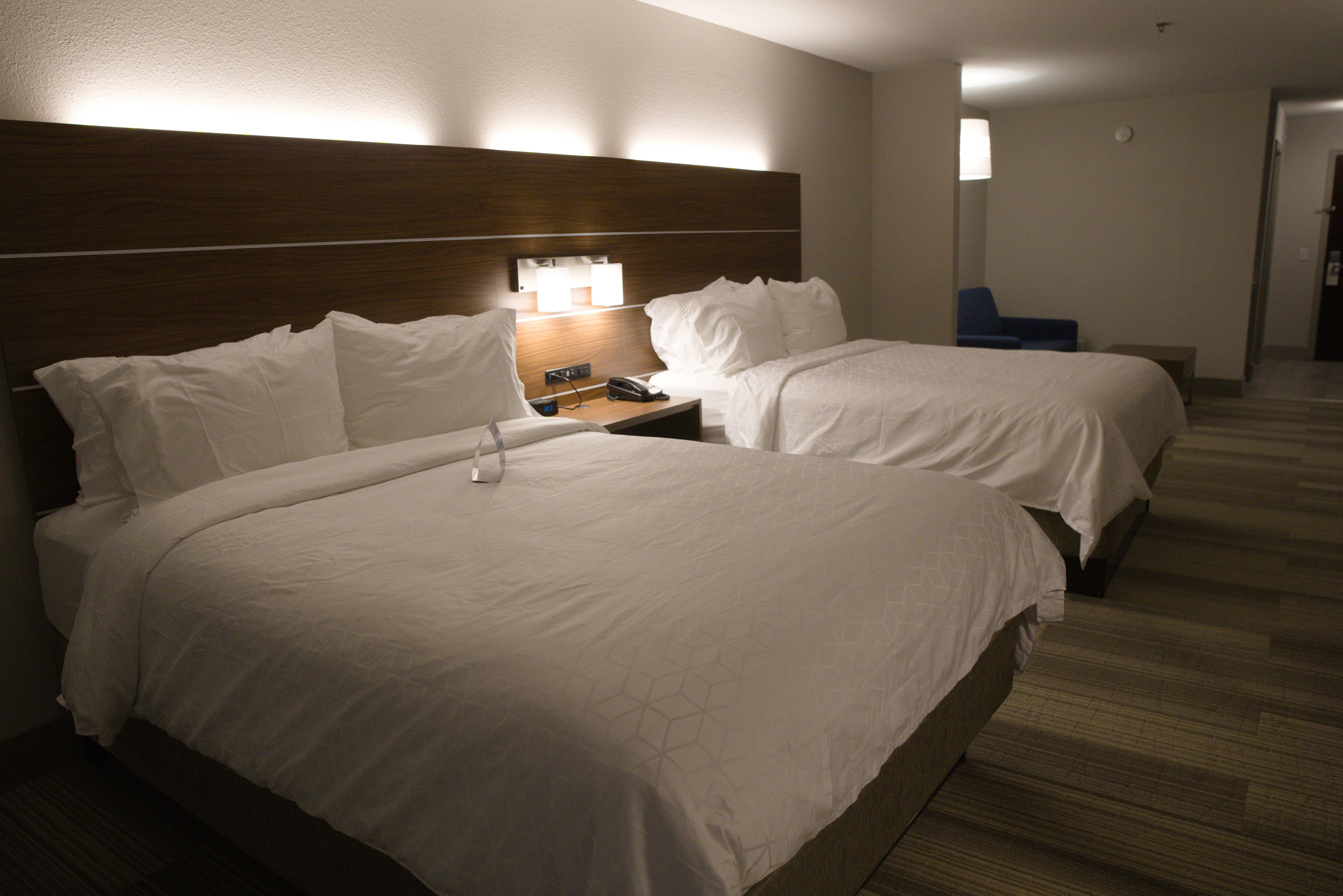 Holiday Inn Express By Ihg Douglas Buitenkant foto